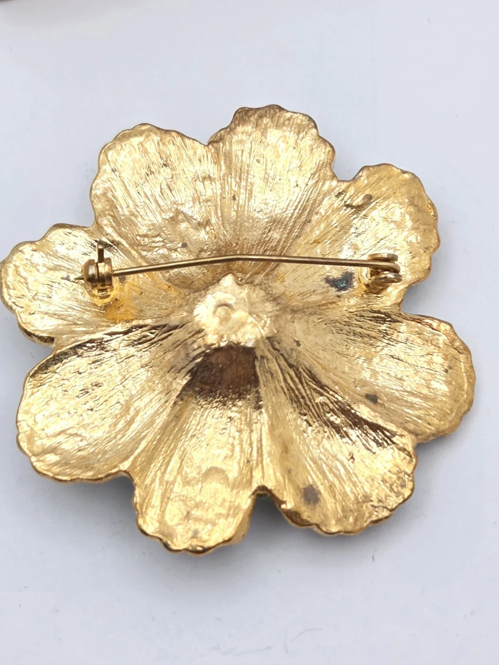 Vintage Enamel Green Flower Brooch AB Rhinestone Center Gold Tone Pin